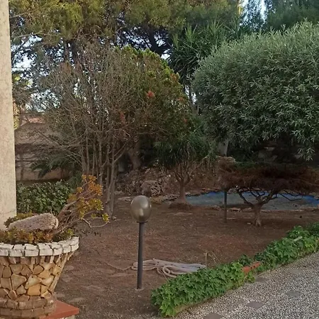 Dom wakacyjny Charming House In With Private Garden Marsala