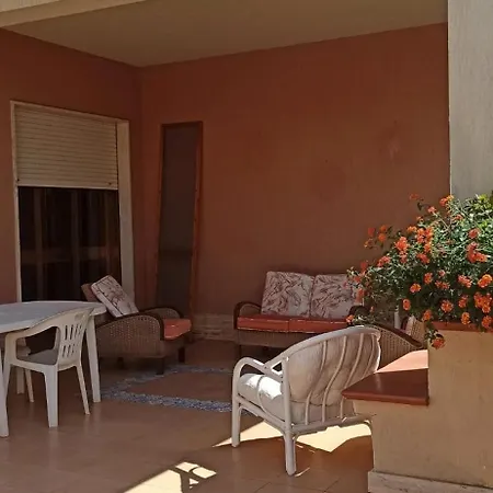 Charming House In With Private Garden Marsala