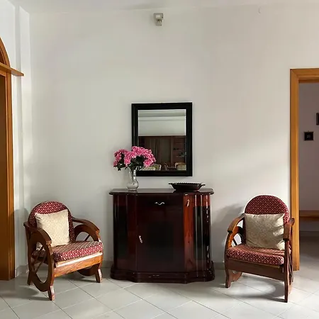 Charming House In With Private Garden Marsala