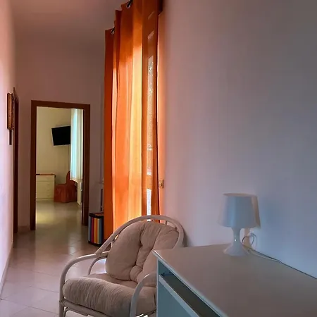 Charming House In With Private Garden Dom wakacyjny