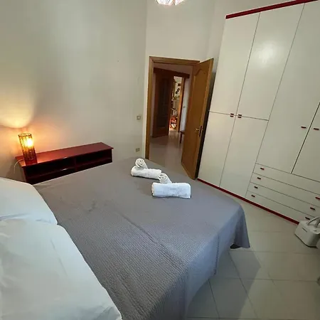 Charming House In With Private Garden Dom wakacyjny *