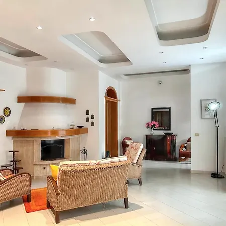 Charming House In With Private Garden Feriehus Marsala